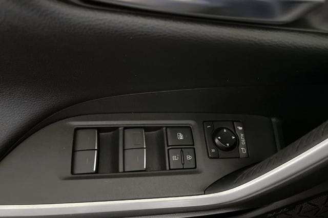 2021 TOYOTA RAV4 - 25