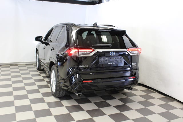 2021 TOYOTA RAV4 - 17