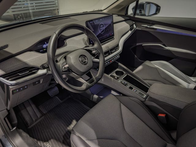 2022 SKODA ENYAQ - 8