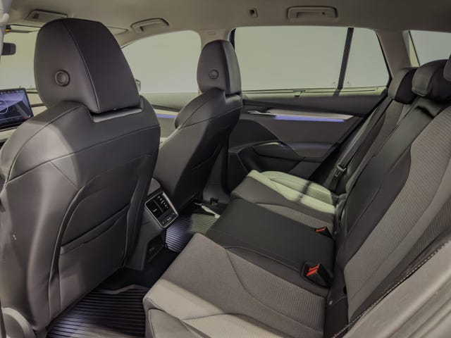 2022 SKODA ENYAQ - 9