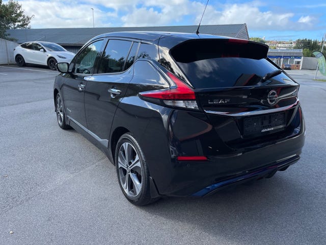 SJNFAAZE1U0105662 2021 NISSAN LEAF-5