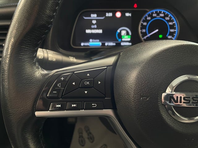 2021 NISSAN LEAF - 23
