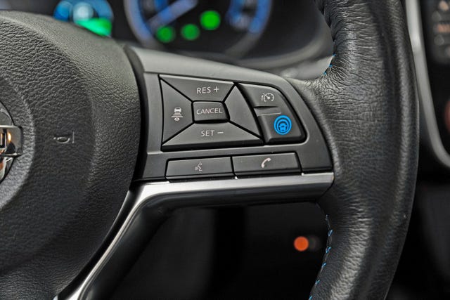 2019 NISSAN LEAF - 15