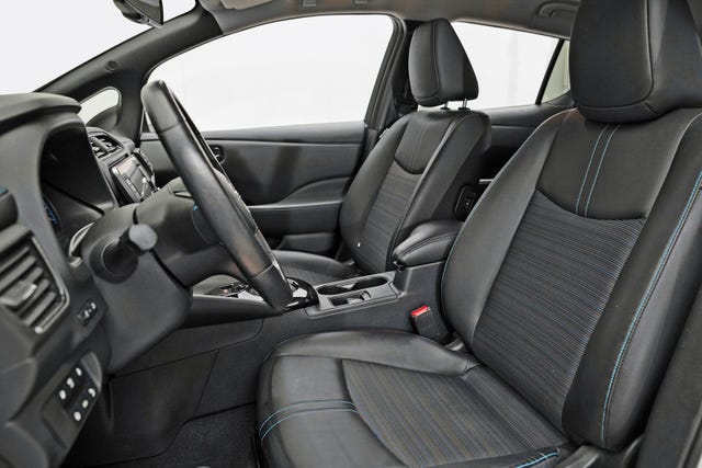 2019 NISSAN LEAF - 8