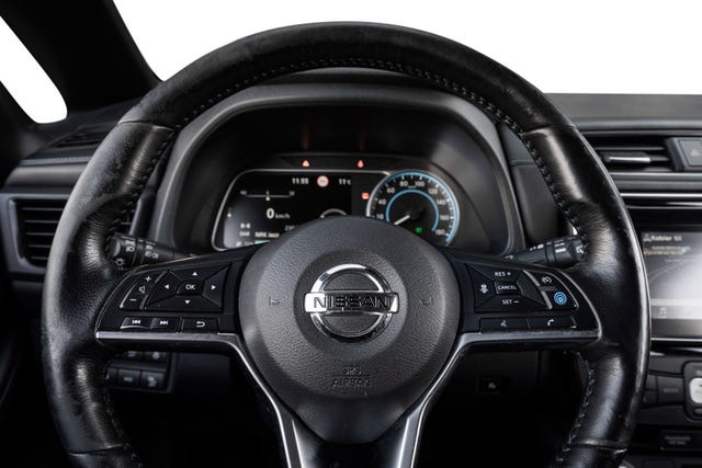 2019 NISSAN LEAF - 16