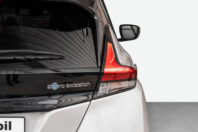 2019 NISSAN LEAF - 8