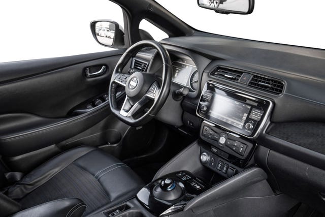 2019 NISSAN LEAF - 22