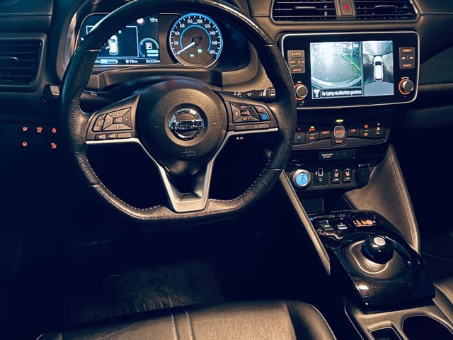 2019 NISSAN LEAF - 9