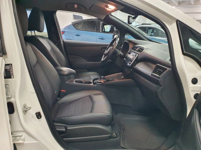 2019 NISSAN LEAF - 21