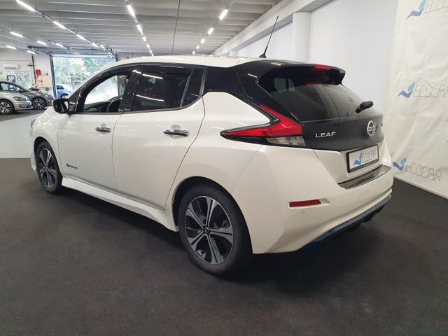SJNFAAZE1U0040768 2019 NISSAN LEAF-2