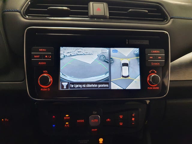 2019 NISSAN LEAF - 12