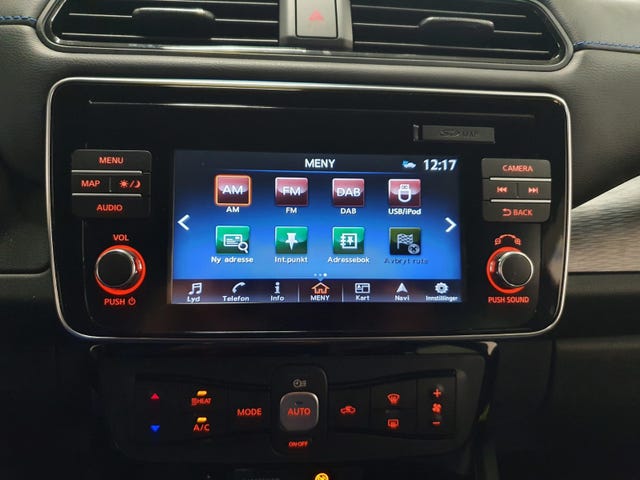 2019 NISSAN LEAF - 14