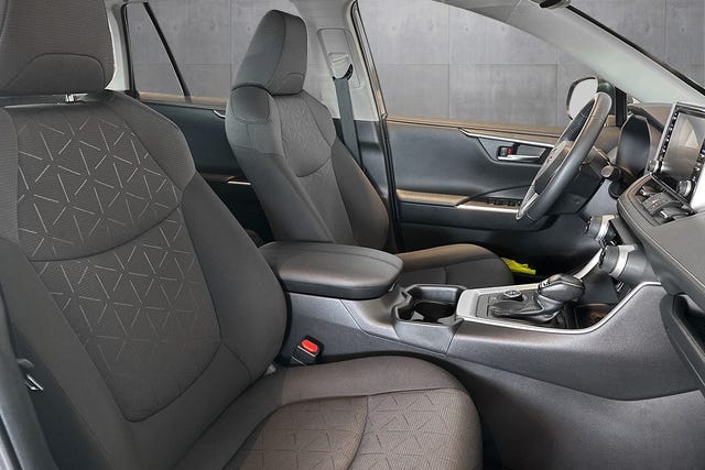 2021 TOYOTA RAV4 - 17