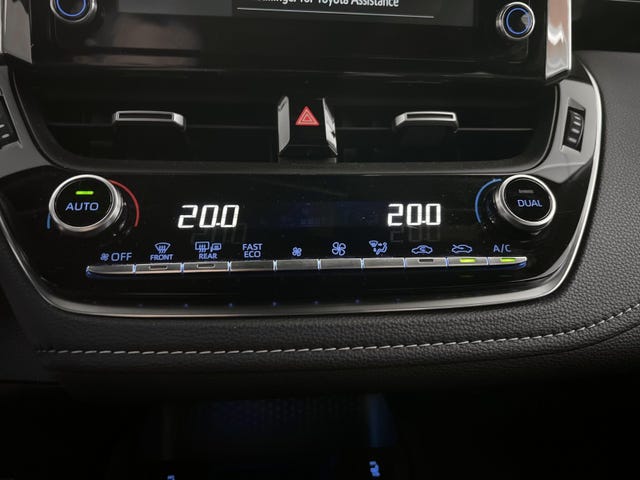 2020 TOYOTA COROLLA - 16