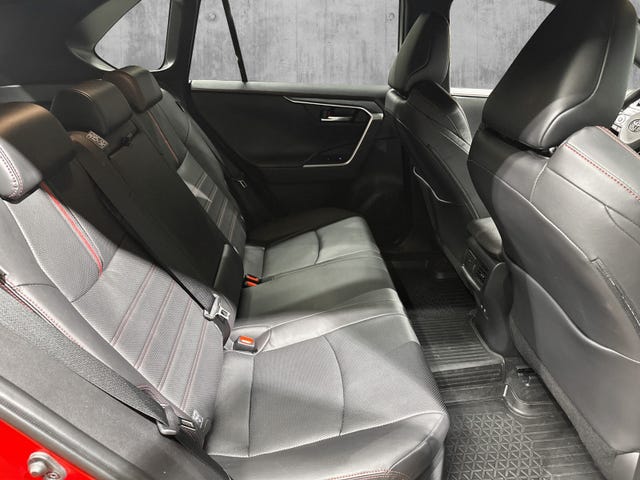 2021 TOYOTA RAV4 - 17