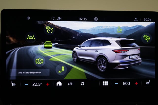 2021 SKODA ENYAQ - 15