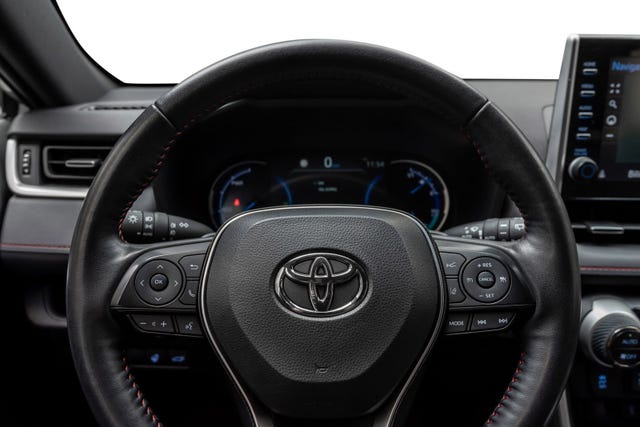 2021 TOYOTA RAV4 - 17