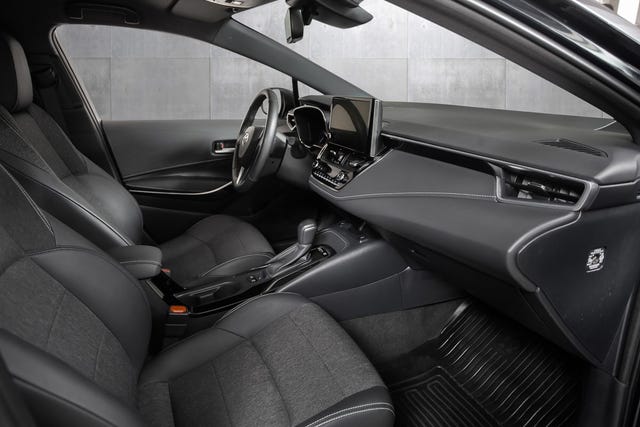 2022 TOYOTA COROLLA - 15
