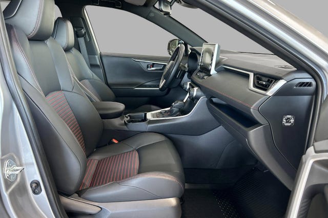 2021 TOYOTA RAV4 - 15