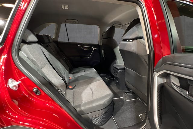 2021 TOYOTA RAV4 - 18