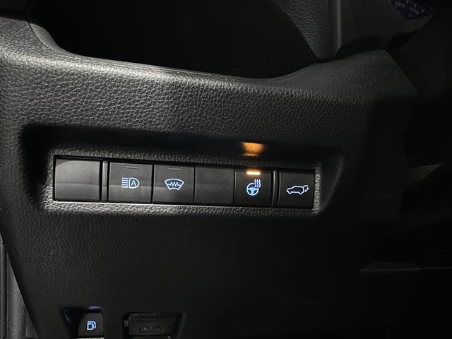 2021 TOYOTA RAV4 - 12