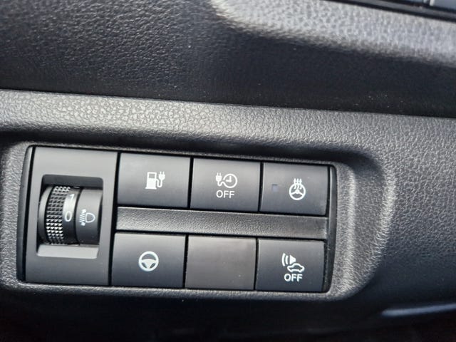 2021 NISSAN LEAF - 16