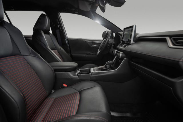 2021 TOYOTA RAV4 - 12