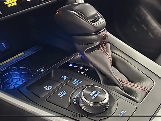 2021 TOYOTA RAV4 - 33