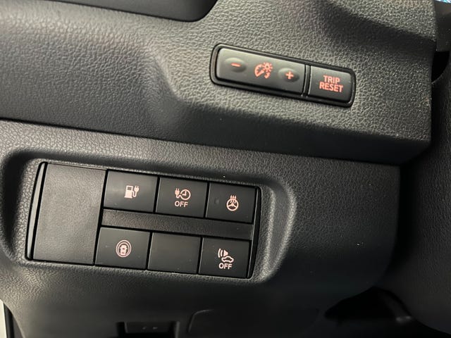 2019 NISSAN LEAF - 13