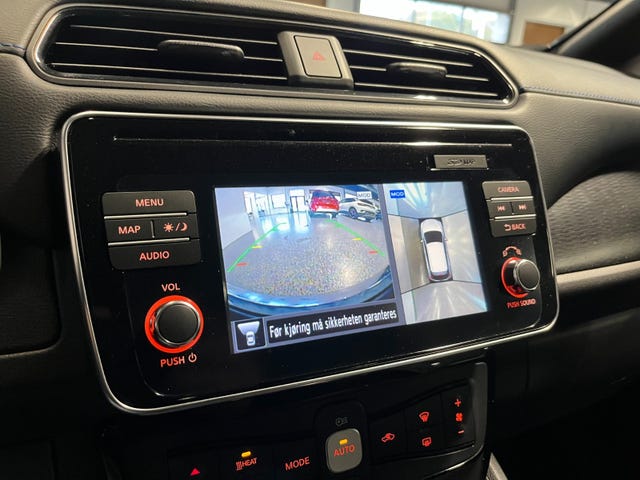 2019 NISSAN LEAF - 21