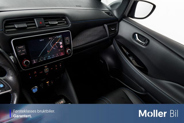 2019 NISSAN LEAF - 23