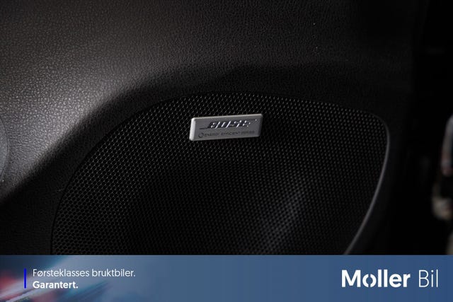 2019 NISSAN LEAF - 30