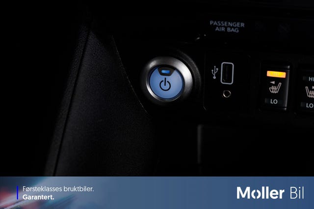 2019 NISSAN LEAF - 26