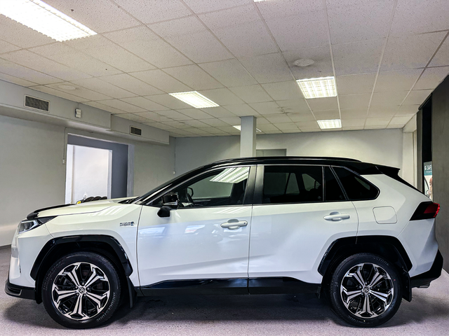 2021 TOYOTA RAV4 - 11