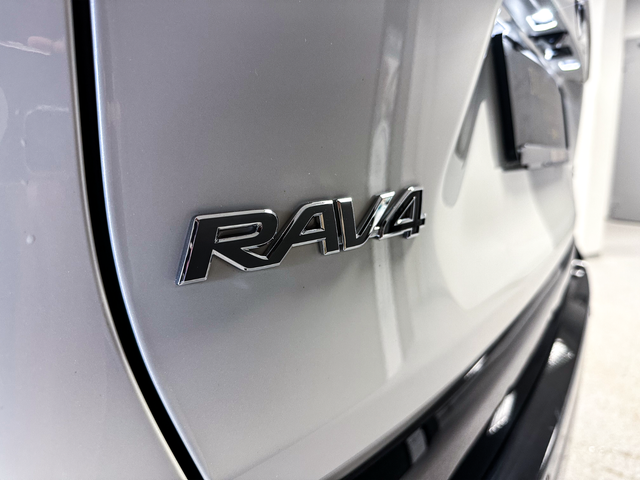 2021 TOYOTA RAV4 - 10