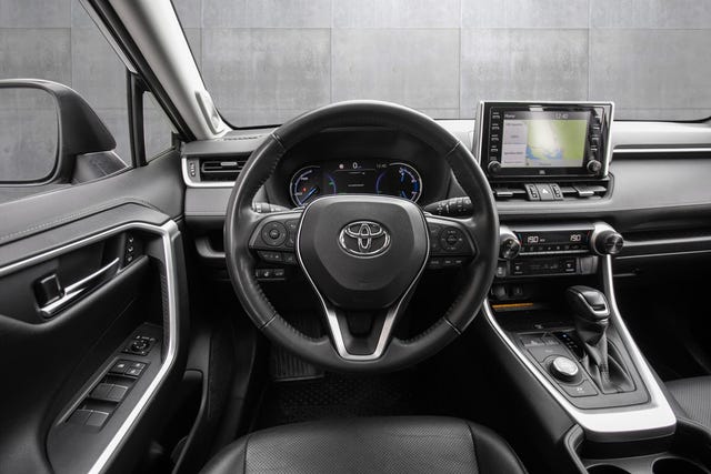2021 TOYOTA RAV4 - 17