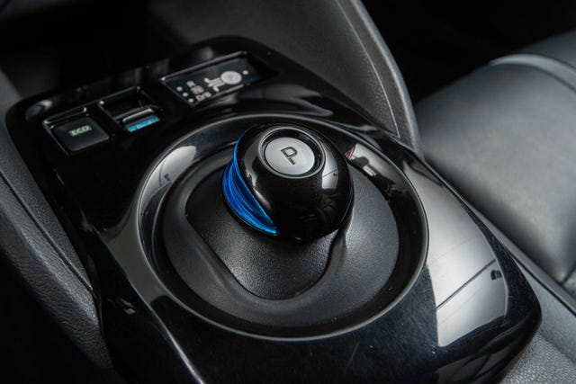 2019 NISSAN LEAF - 13