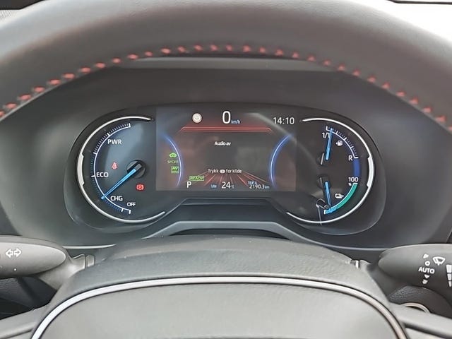 2021 TOYOTA RAV4 - 12