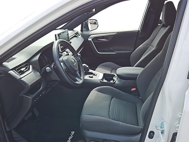 2021 TOYOTA RAV4 - 10