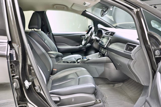 SJNFAAZE1U0050880 2019 NISSAN LEAF-3
