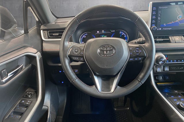 2021 TOYOTA RAV4 - 18