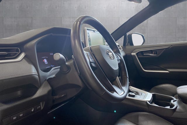 2021 TOYOTA RAV4 - 11