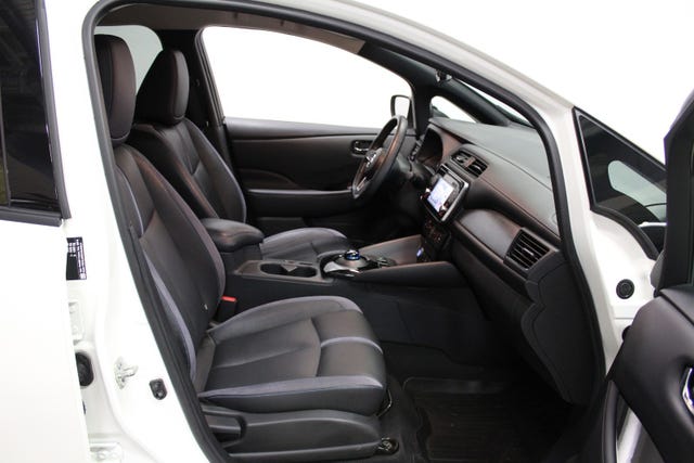SJNFAAZE1U0036613 2019 NISSAN LEAF-5