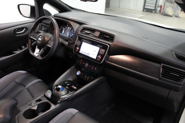 2019 NISSAN LEAF - 7