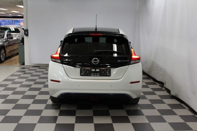 2019 NISSAN LEAF - 14