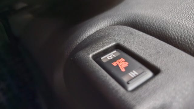 2019 NISSAN LEAF - 18