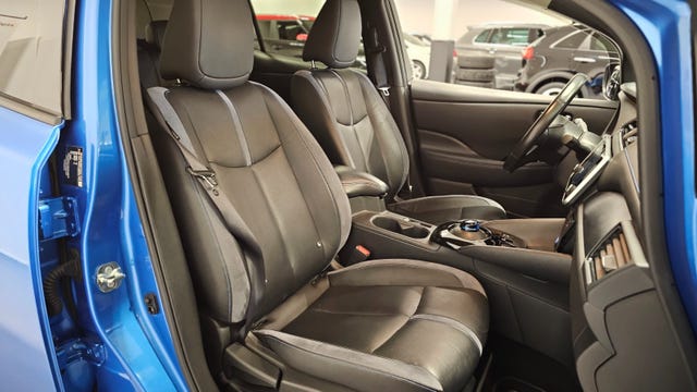 2019 NISSAN LEAF - 44