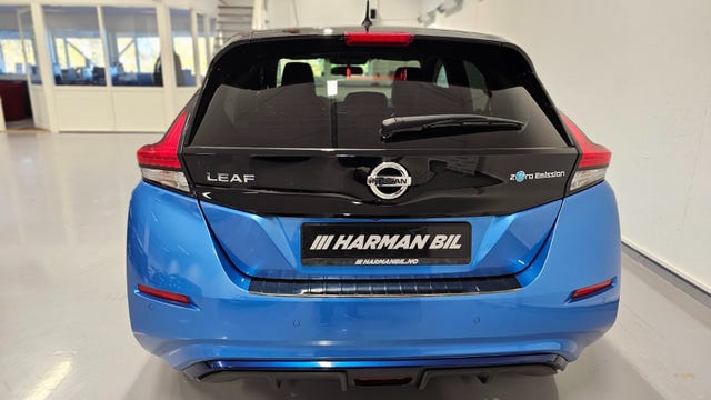 2019 NISSAN LEAF - 12