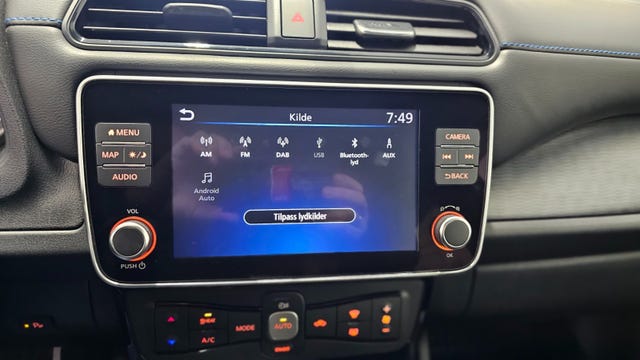 2019 NISSAN LEAF - 36