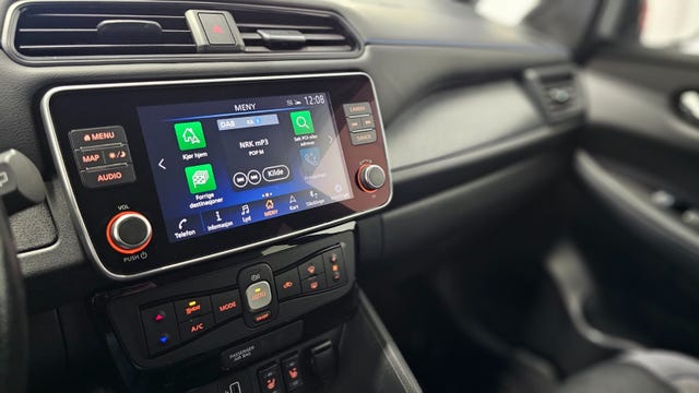 2019 NISSAN LEAF - 31